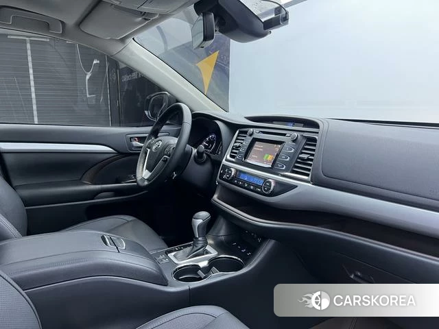 Toyota Highlander 2021 Черный из Китая, фото 3