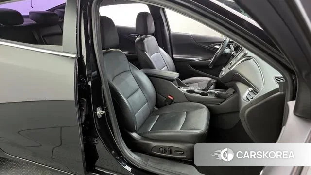 Chevrolet (GM Daewoo) All New Malibu 2018 Черный из Кореи, фото 3