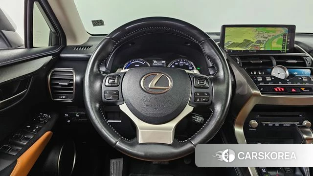 Lexus NX300h 2018 Белый из Кореи, фото 3