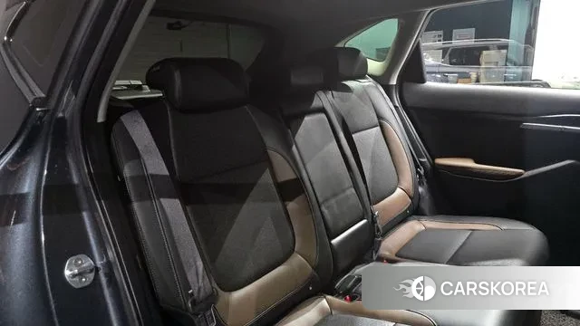 Kia Seltos 2021 Серый из Кореи, фото 3