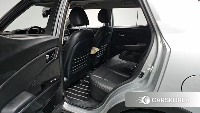 Ssangyong Tivoli Air 2022 Серебряный из Кореи, фото 3