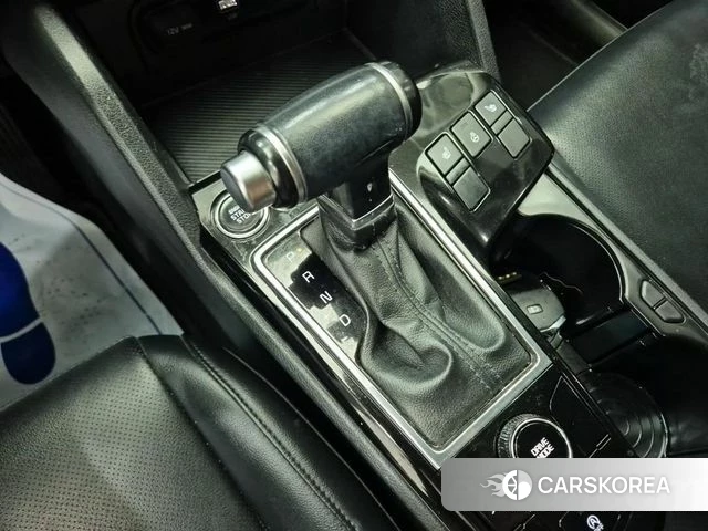 Kia Sportage 5th Generation 2022 Белый из Кореи, фото 3