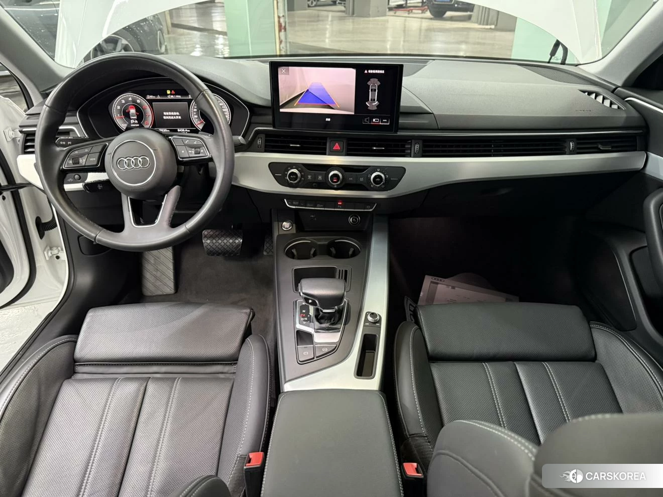 Audi A4L 2023 Белый из Китая, фото 3