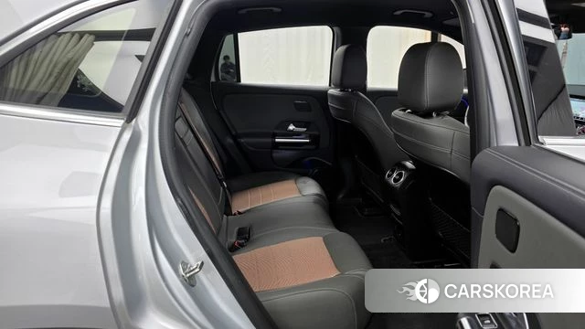 Mercedes-Benz EQA H243 2021 Серебряный из Кореи, фото 3