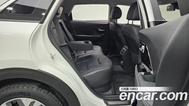 Kia Niro EV 2021 Белый из Кореи, фото 3