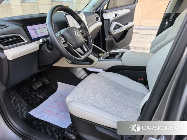 BYD Yuan UP 2025 Темно-серый из Китая, фото 3