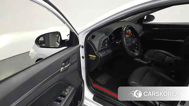 Hyundai The New Avante AD 2019 Белый из Кореи, фото 3