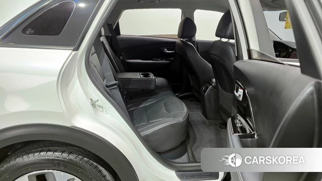 Kia Niro EV 2021 Белый из Кореи, фото 3