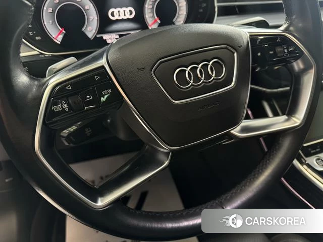 Audi A8 2021 Черный из Китая, фото 3
