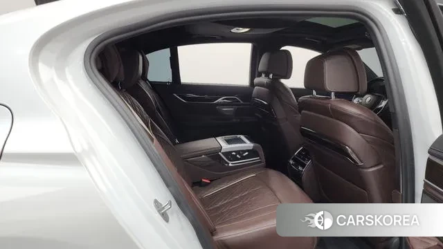 BMW 7 Series (G11) 2019 Белый из Кореи, фото 3