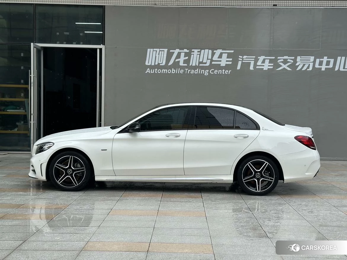 Mercedes-Benz Class C 2020 Белый из Китая, фото 3