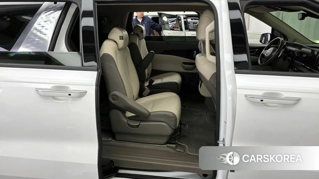 Kia Carnival 4th generation 2022 Белый из Кореи, фото 3