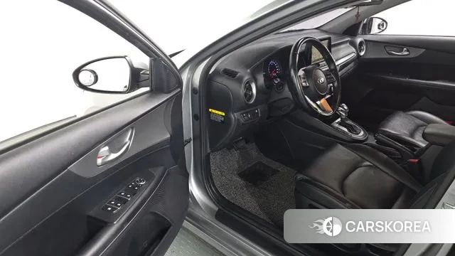 Kia Come New K3 2018 Серый из Кореи, фото 3