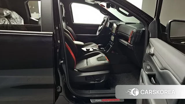 Ford Ranger 4th Generation 2025 Черный из Кореи, фото 3