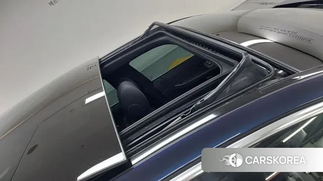 Mercedes-Benz E-Class W213 2022 Синий из Кореи, фото 3