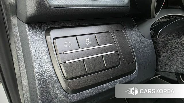 Ssangyong Tivoli Armor 2018 Белый из Кореи, фото 3