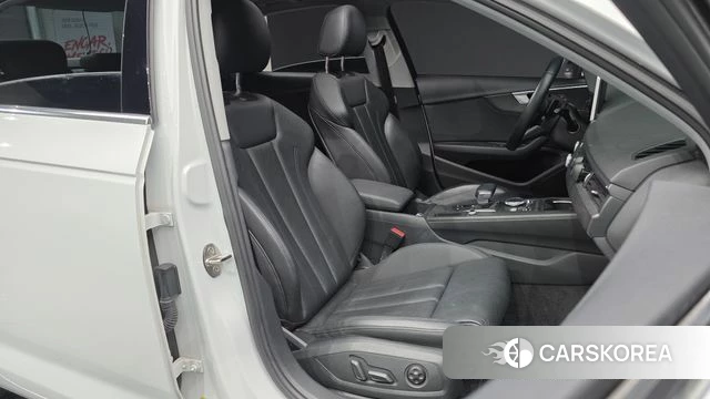 Audi A4 (B9) 2018 Белый из Кореи, фото 3
