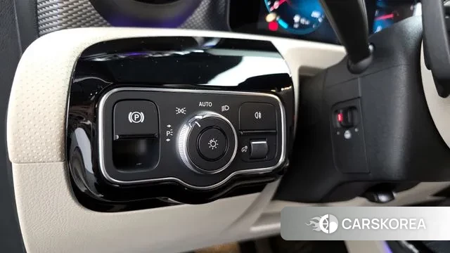 Mercedes-Benz A-Class W177 2021 Белый из Кореи, фото 3