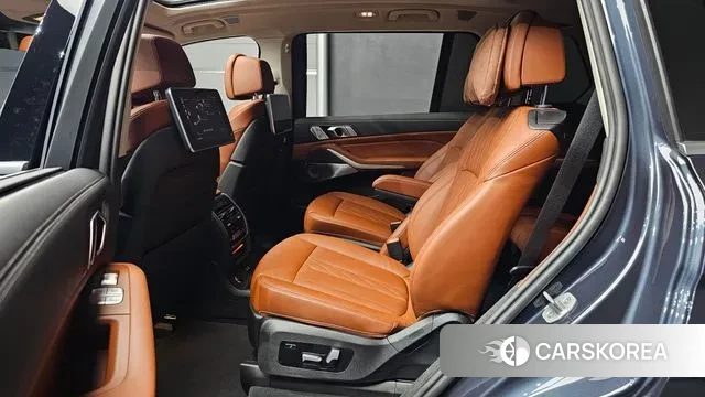 BMW X7 (G07) 2022 Серый из Кореи, фото 3