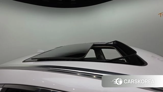 Genesis GV70 2021 Белый из Кореи, фото 3