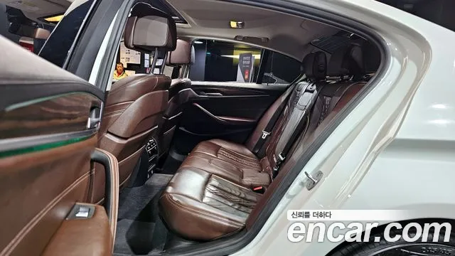 BMW 5 Series (G30) id 2499020 из Кореи 3