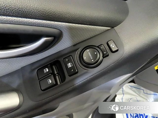 Hyundai The New Grand Starex 2018 Серебряный из Кореи, фото 3