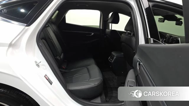 Hyundai Sonata (DN8) 2022 Белый из Кореи, фото 3