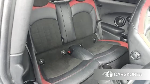 Mini Cooper S 2019 Зеленый из Кореи, фото 3