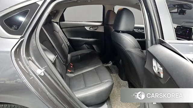 Kia The New K3 2nd generation 2021 Серый из Кореи, фото 3