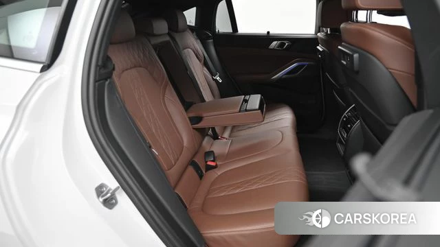 BMW X6 (G06) 2022 Белый из Кореи, фото 3