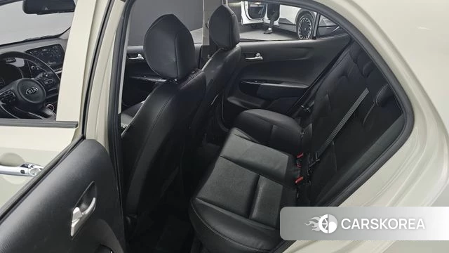 Kia Morning Urban (JA) 2020 Жемчужный цвет из Кореи, фото 3