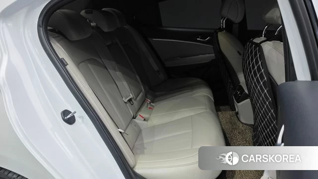 Genesis The New G70 2021 Белый из Кореи, фото 3