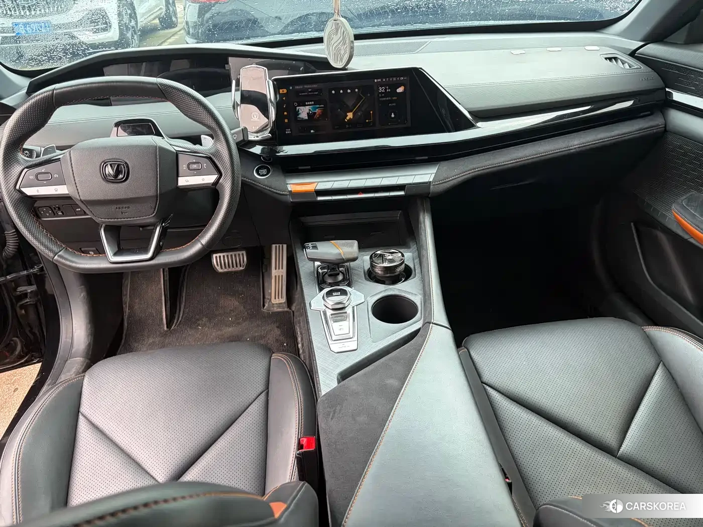 Chang'an Changan UNI-V 2022 Черный из Китая, фото 3