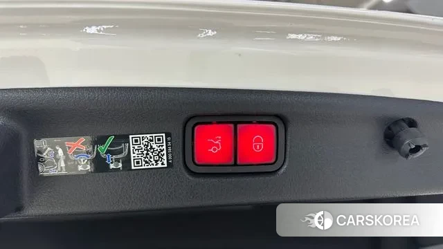 Mercedes-Benz C-Class W206 2023 Белый из Кореи, фото 3