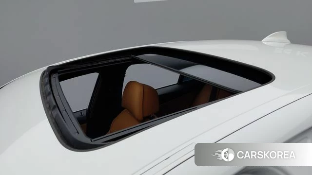 BMW 5 Series (G30) 2021 Белый из Кореи, фото 3