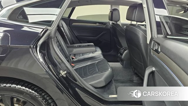 Volkswagen Arteon 2019 Черный из Кореи, фото 3