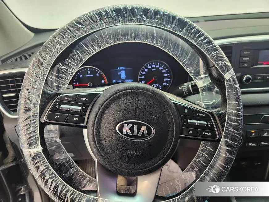 Kia Sportage The Bold 2018 Черный из Кореи, фото 3