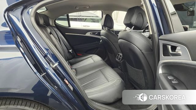 Genesis G70 2018 Синий из Кореи, фото 3