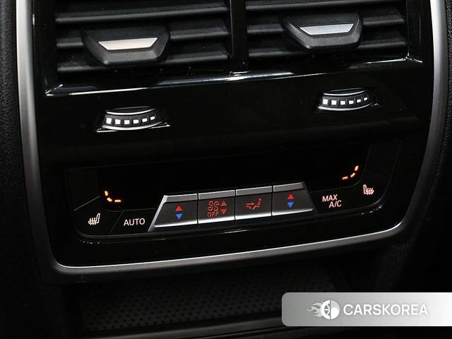 BMW X5 (G05) 2021 Черный из Кореи, фото 3