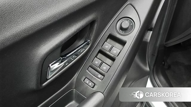 Chevrolet (GM Daewoo) The New Trax 2018 Белый из Кореи, фото 3