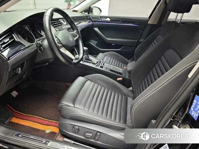 Volkswagen Magotan 2022 Черный из Китая, фото 3