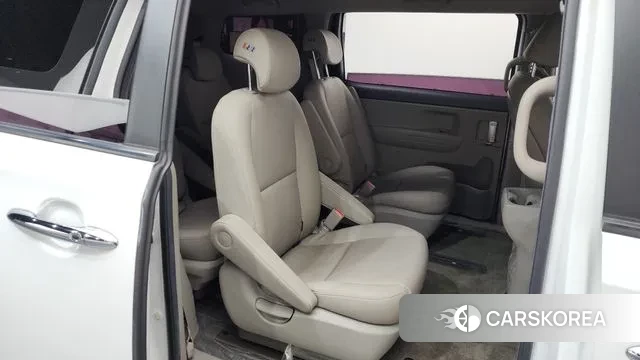Kia The New Carnival 2019 Белый из Кореи, фото 3
