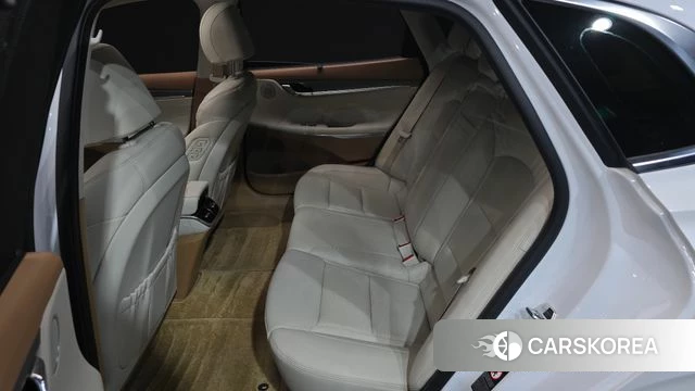 Hyundai The New Grandeur IG Hybrid 2022 Белый из Кореи, фото 3