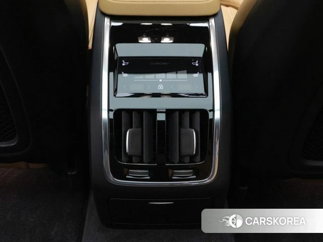 Volvo S90 2024 Серый из Кореи, фото 3