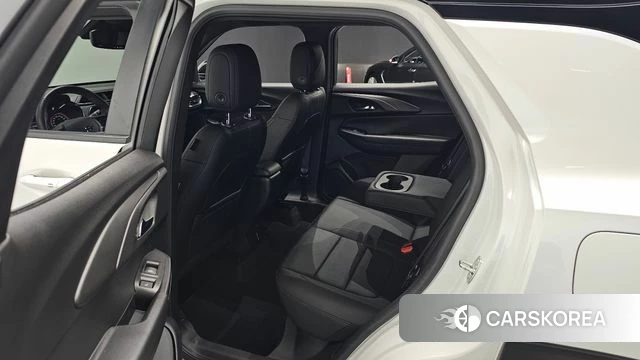 Chevrolet (GM Daewoo) Trailblazer 2021 Белый из Кореи, фото 3