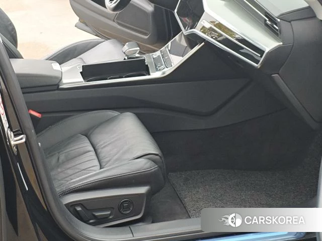 Audi A6L 2020 Черный из Китая, фото 3