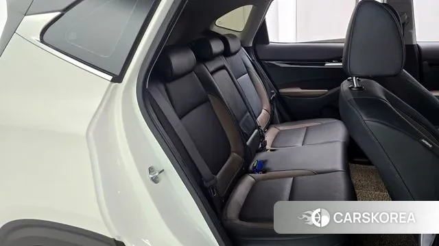 Kia Seltos 2022 Белый из Кореи, фото 3