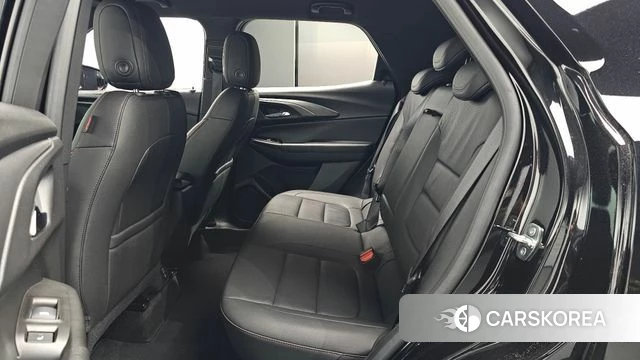 Chevrolet (GM Daewoo) Trailblazer 2023 Черный из Кореи, фото 3