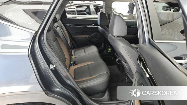 Kia Seltos 2021 Серый из Кореи, фото 3