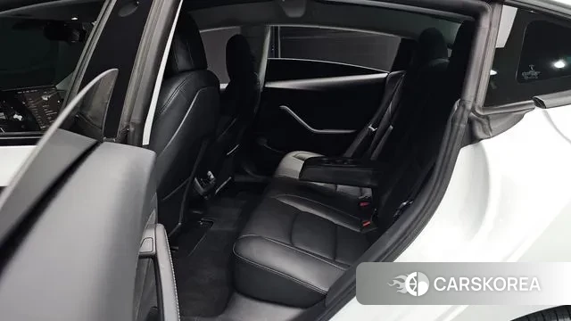 Tesla Model 3 2021 Белый из Кореи, фото 3